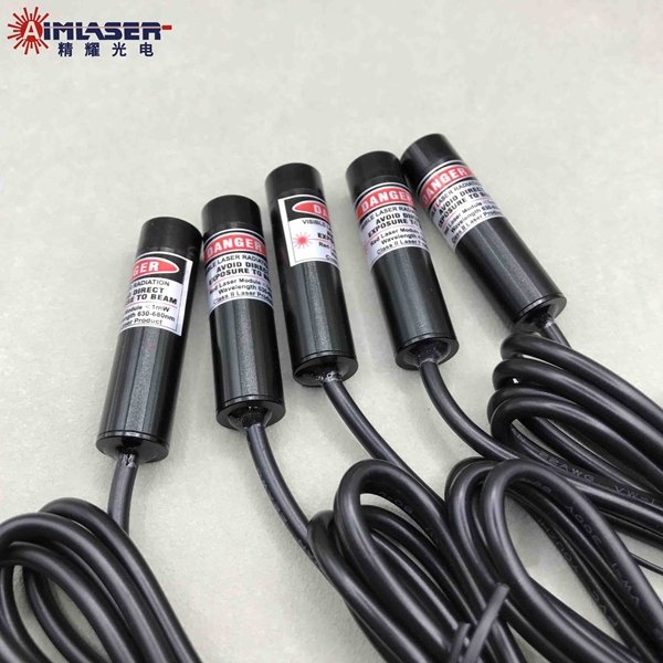 635nm鲍威尔均匀线激光器