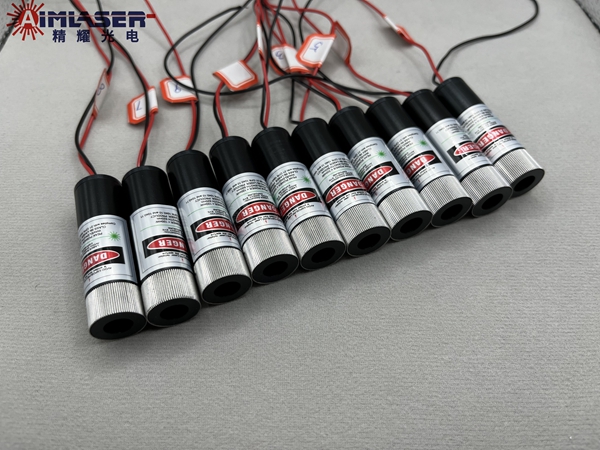 点激光器高准直