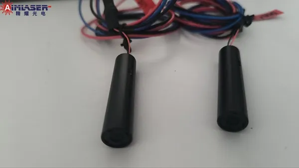 638nm微光斑点激光器